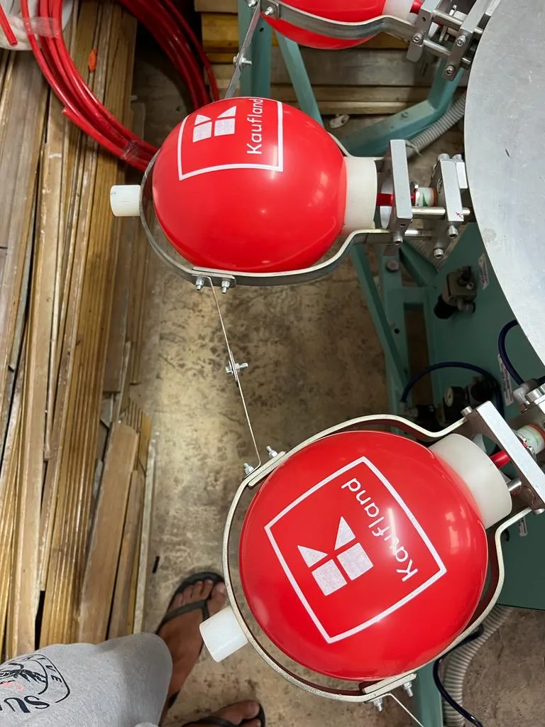 Custom printed advertising balloon – example 17
